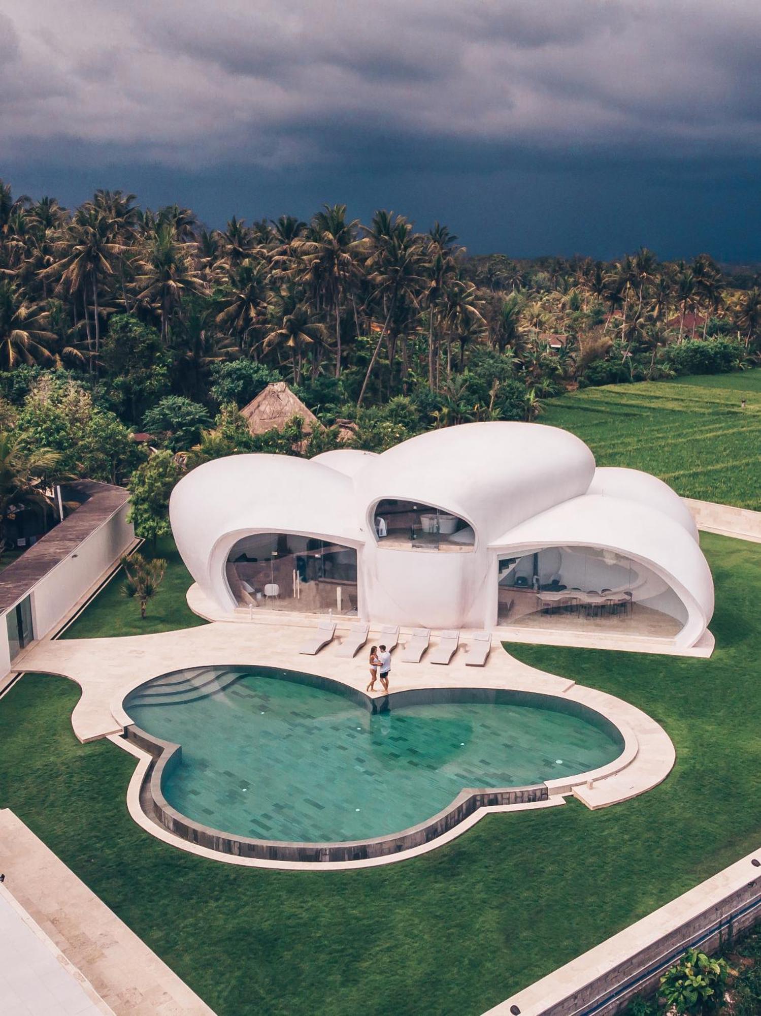 Boutique Complex Sensation